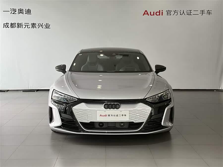 Audi RS e-tron GT car image #3