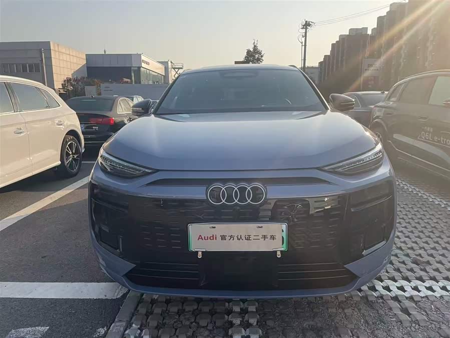 Audi Q6L e-tron 2025 #3 Audi Q6L e-tron 2025 صورة سيارة #3