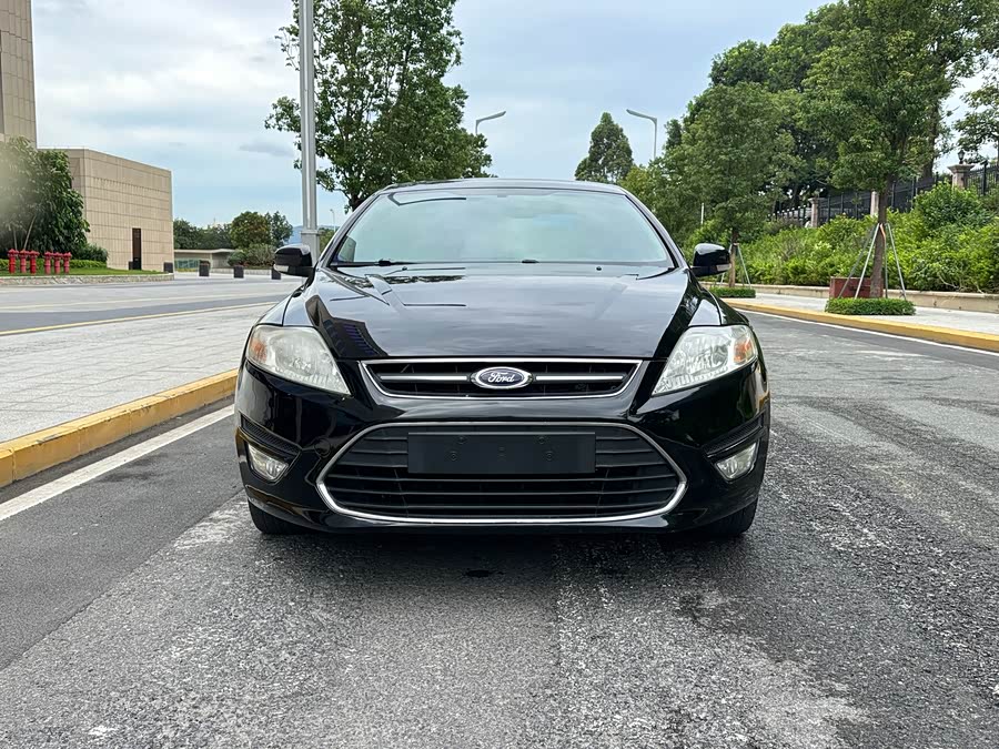 Ford Mondeo-Zhisheng 2012 #3 Ford Mondeo-Zhisheng 2012 изображение автомобиля #3