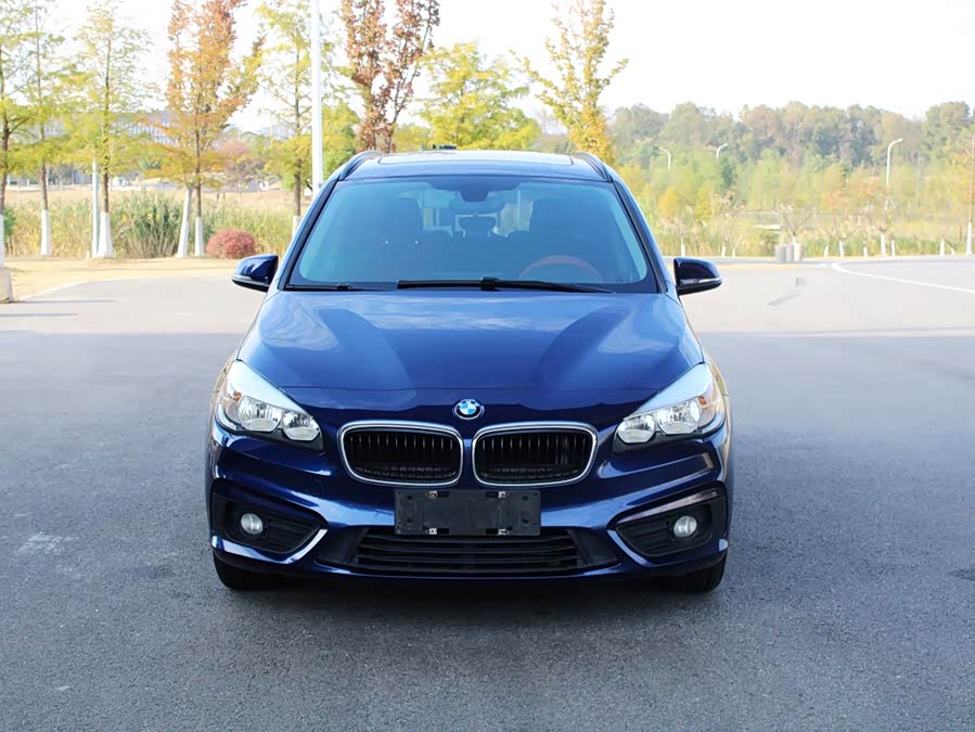 BMW 2 Series Gran Tourer 2017 صورة سيارة #3