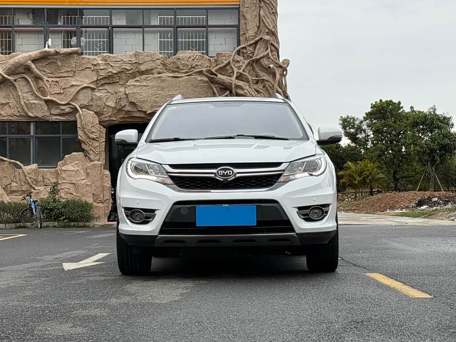 BYD S7 2018 #3 BYD S7 2018 car image #3