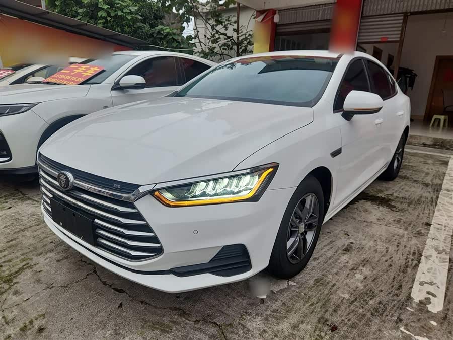 BYD Qin Pro 2020 immagine di auto #3