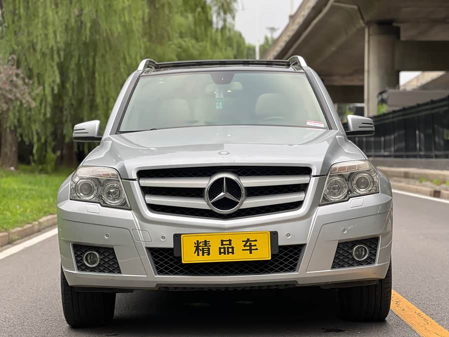 Mercedes-Benz GLK Class (Imported) 2010 car image #3