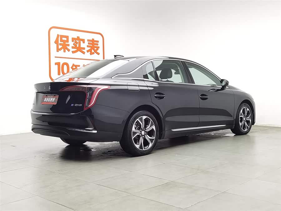 HongQi E-QM5 2023 #3 HongQi E-QM5 2023 car image #3