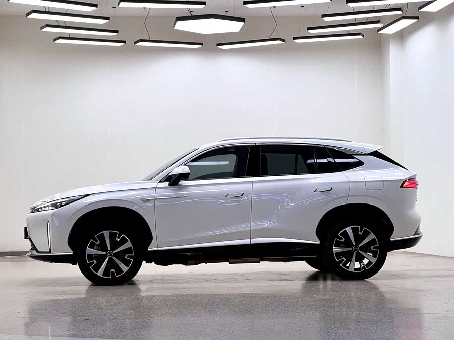 Roewe D5X DMH 2024 car image #3