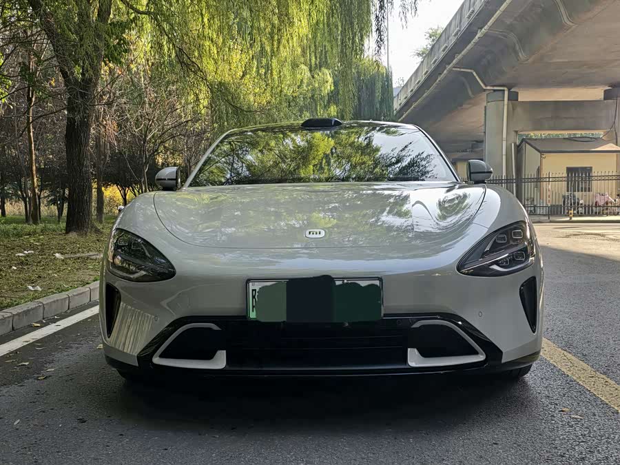 MI SU7 2024 car image #3