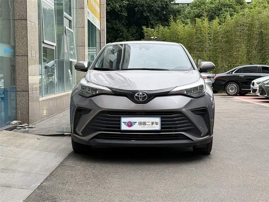 Toyota Izoa 2022 car image #3