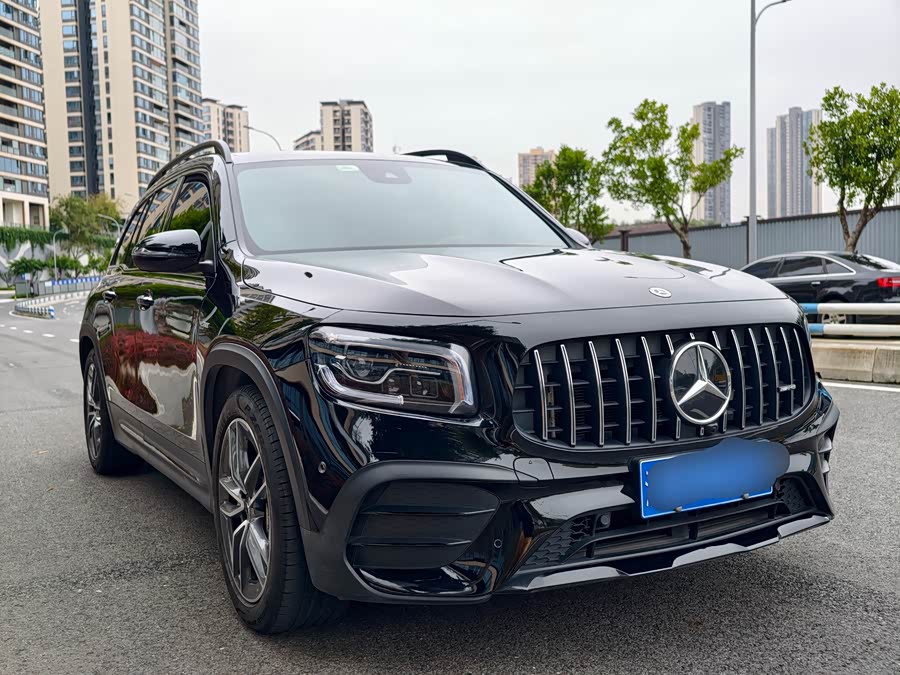 Mercedes-Benz GLB AMG 2022 immagine di auto #3