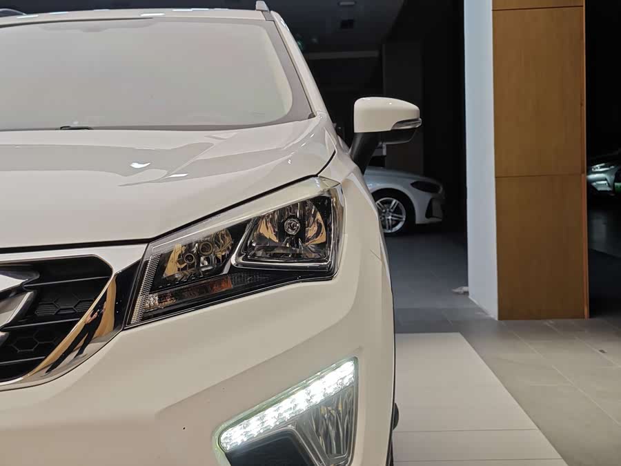 Changan CS15 2017 #3 Changan CS15 2017 car image #3