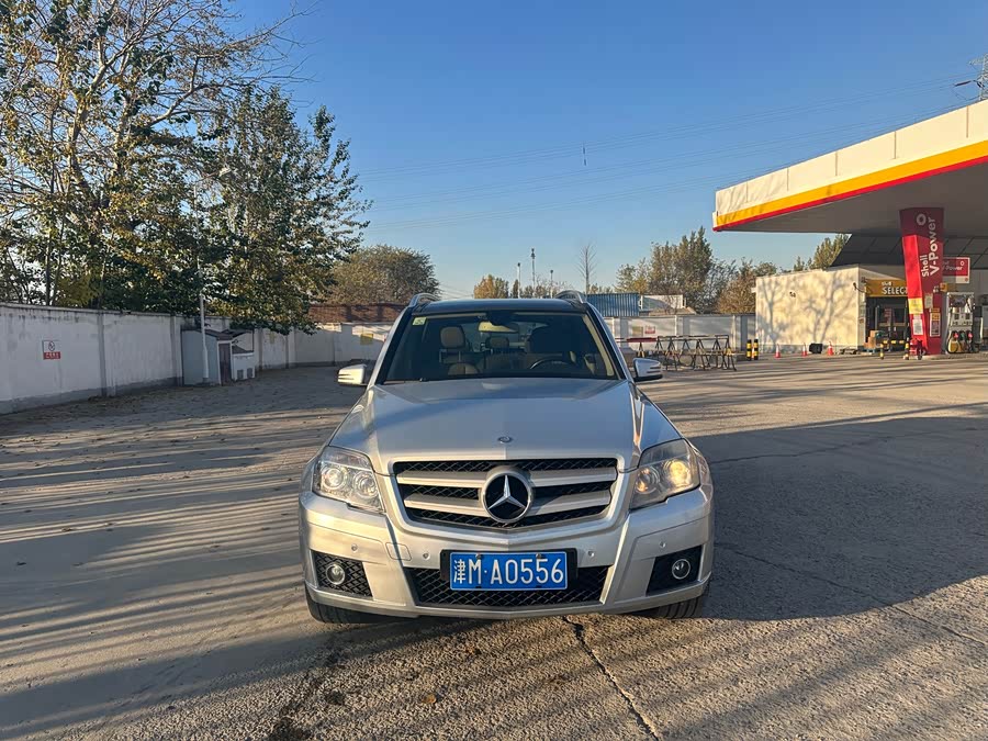 Mercedes-Benz GLK Class (Imported) 2010 car image #3