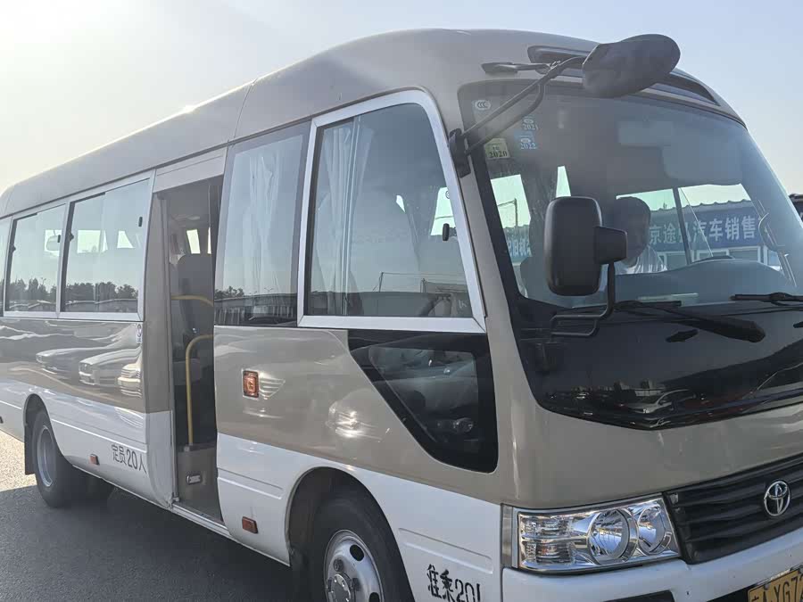 Toyota Coaster 2023 car image #3