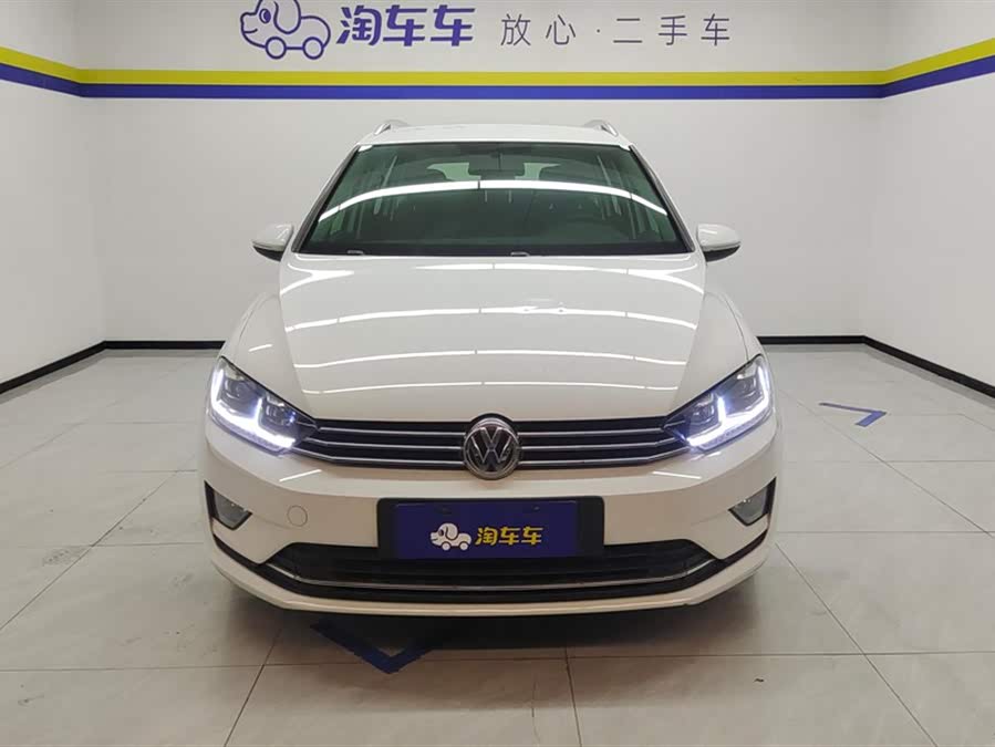 Volkswagen Golf Sportsvan 2017 car image #3