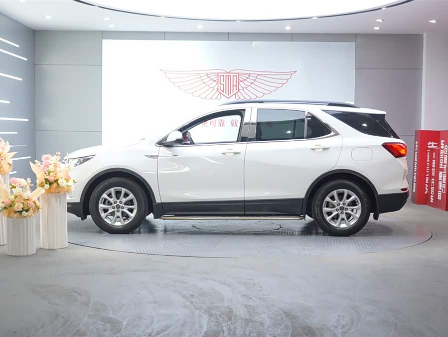 Chevrolet Equinox 2019 #3 Chevrolet Equinox 2019 car image #3