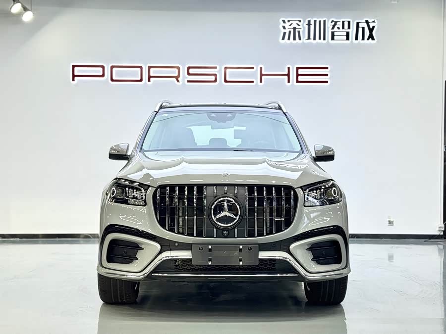 Mercedes-Benz GLS Class 2023 car image #3