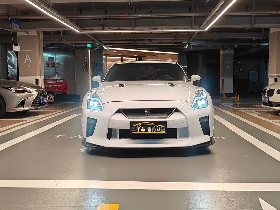 日产 日产GT-R 2017 汽车图片 #3