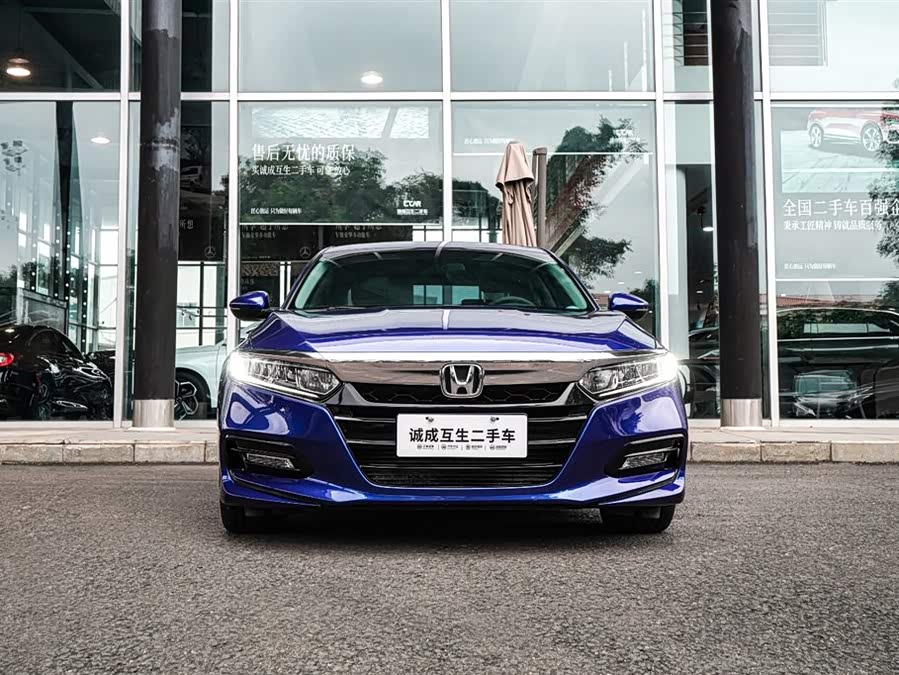 Honda Accord 2019 car image #3