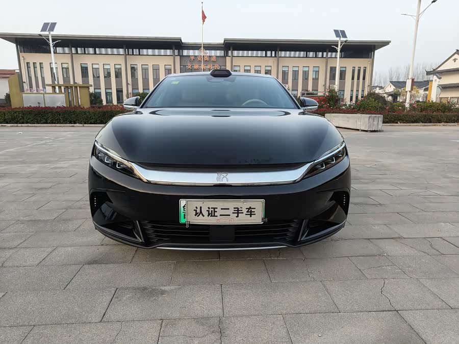BYD Han 2025 #3 BYD Han 2025 car image #3