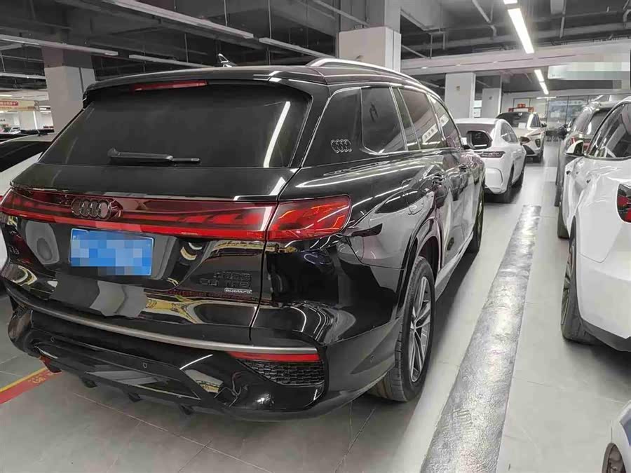 Audi Q6 2023 immagine di auto #3