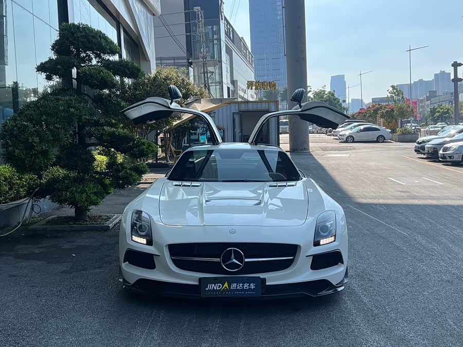 Mercedes-Benz SLS AMG 2014 car image #3