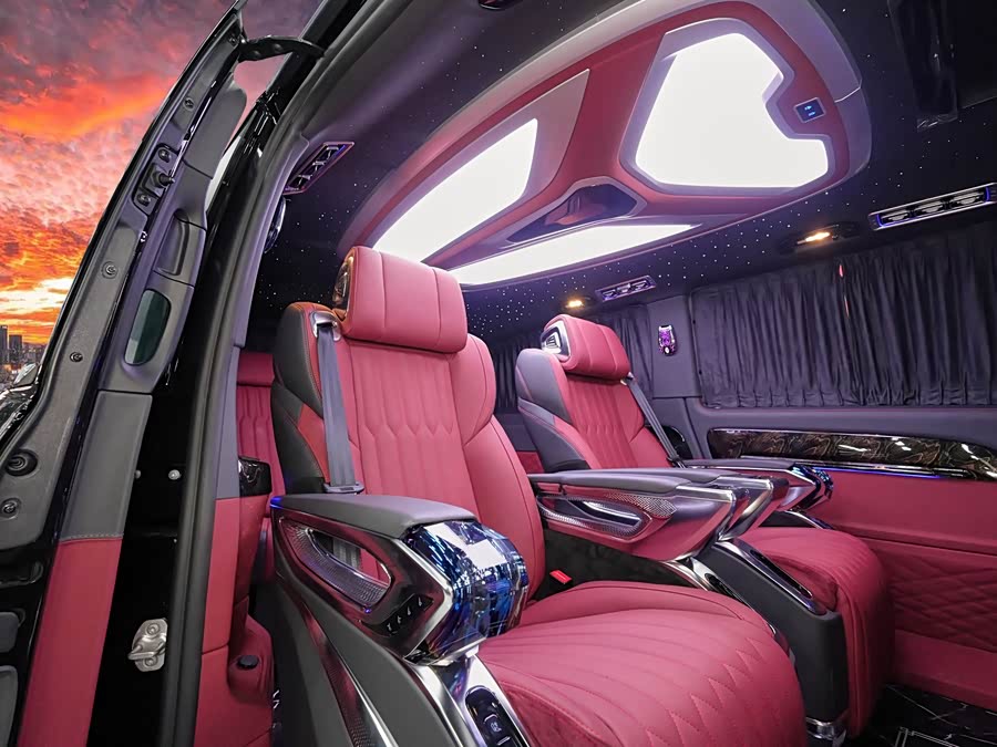 Mercedes-Benz Vito 2025 car image #3