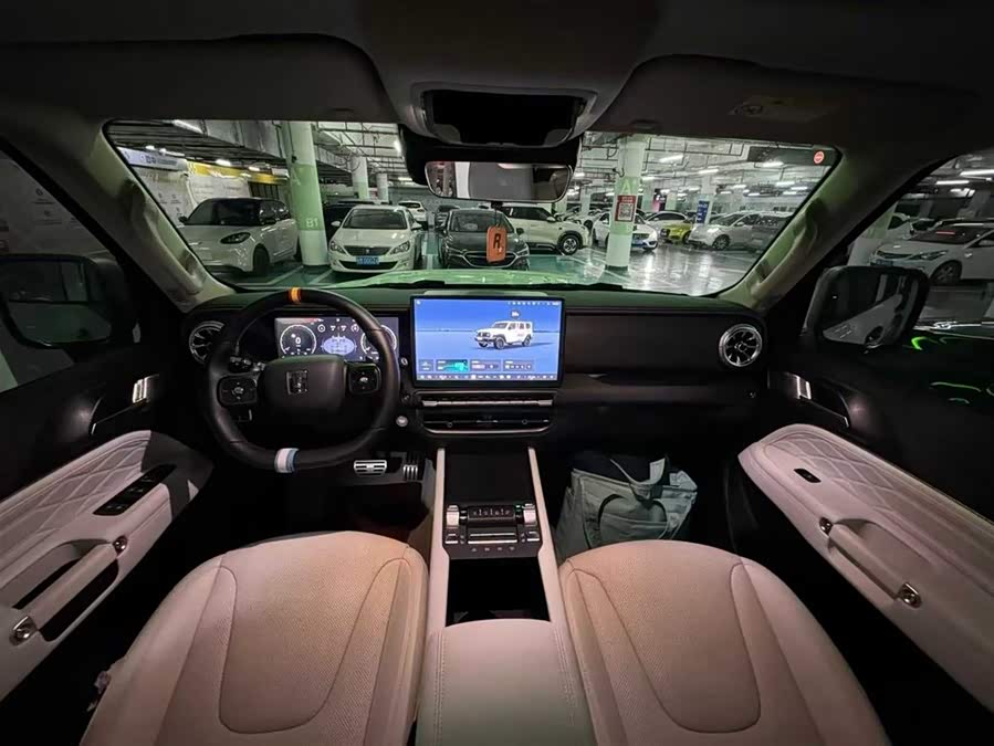 Tank 300 New Energy 2025 #3 Tank 300 New Energy 2025 car image #3