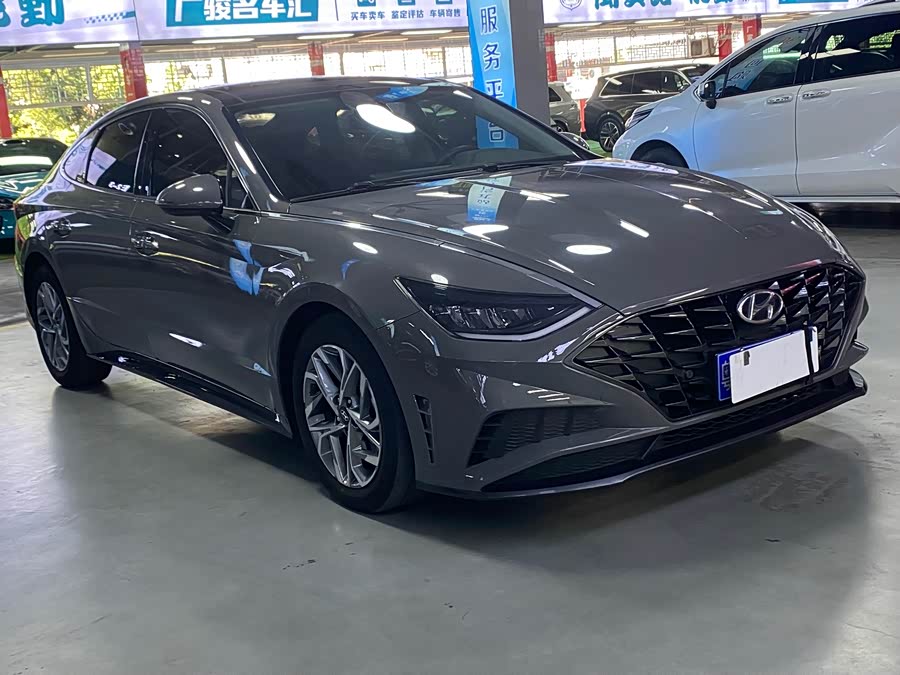 Hyundai Sonata 2022 car image #3