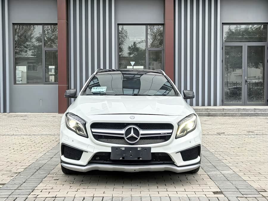 Mercedes-Benz GLA AMG 2015 car image #3