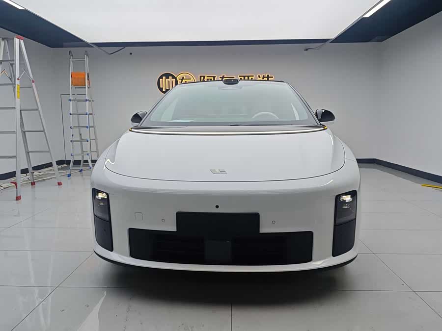 Li i6 2025 imagem de carro #3