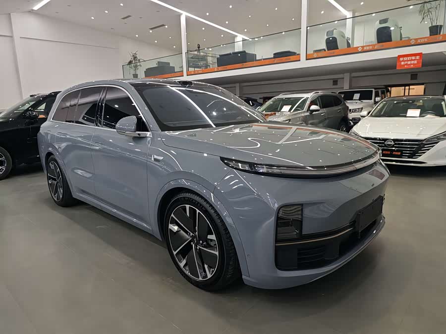 Li L8 2025 изображение автомобиля #3