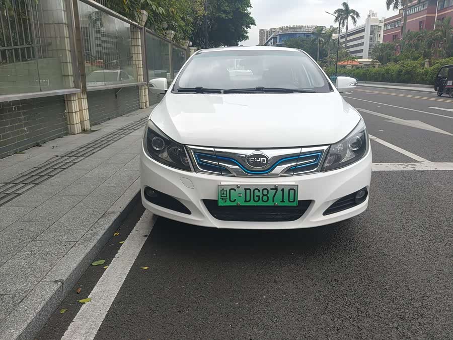 BYD e5 2018 #3 BYD e5 2018 car image #3