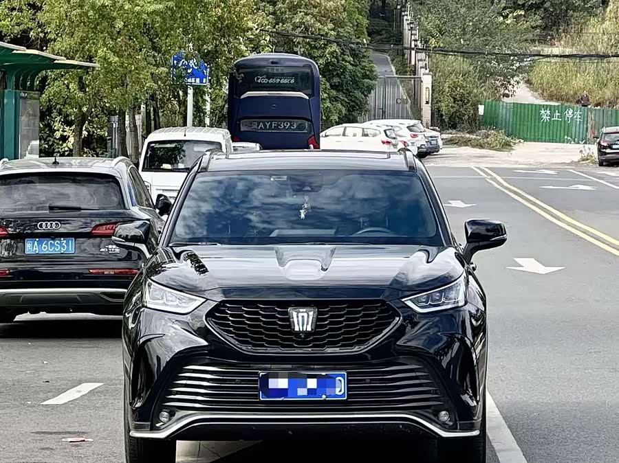 Toyota Crown Kluger 2021 car image #3