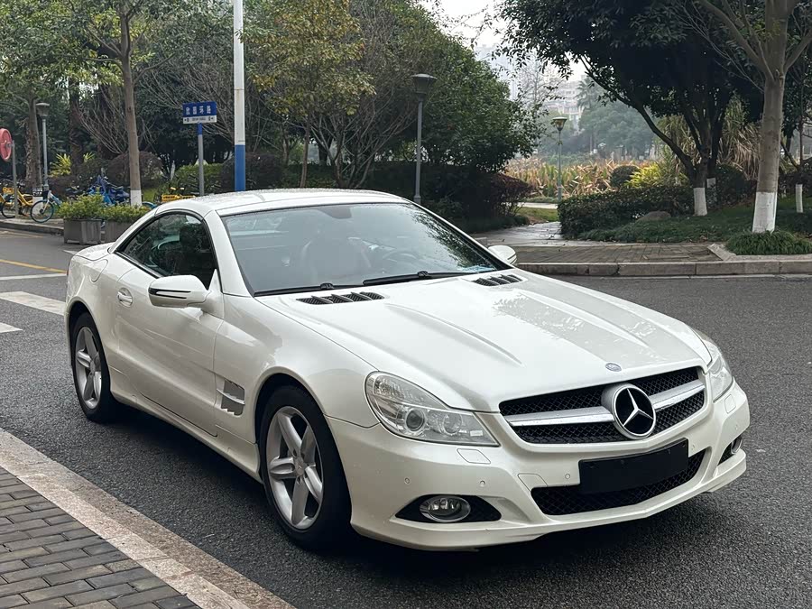 Mercedes-Benz SL Class 2011 car image #3