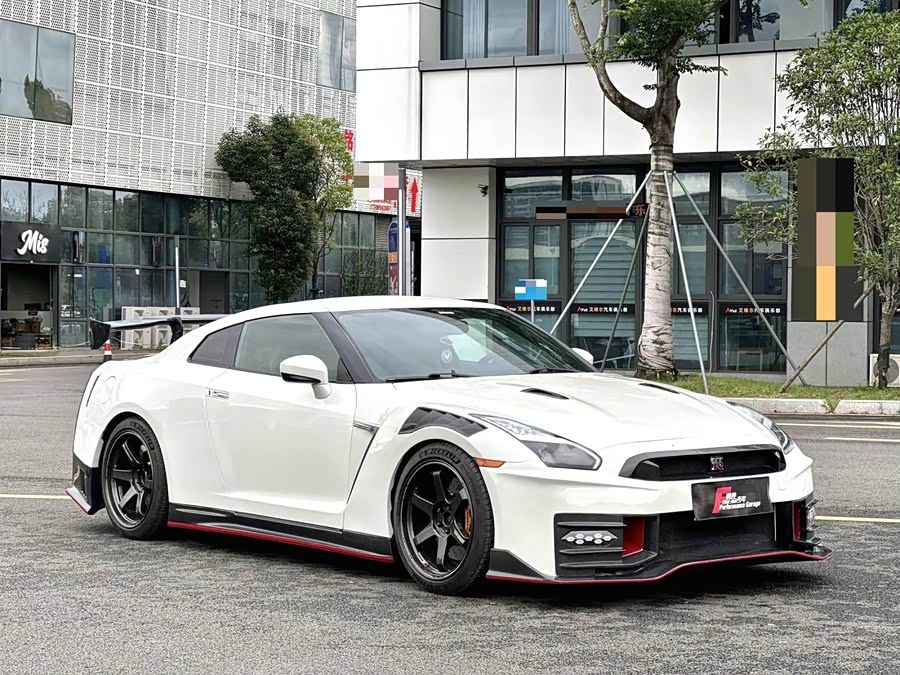 日产 日产GT-R 2011 汽车图片 #3