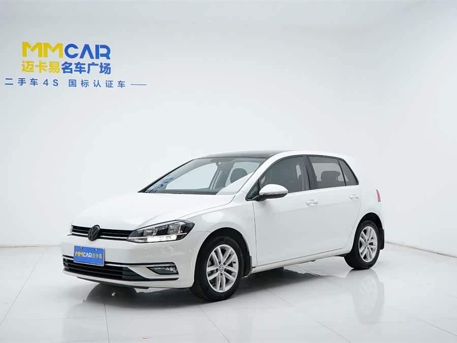 Volkswagen Golf 2018 car image #3