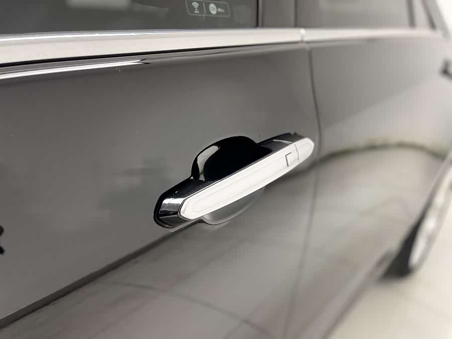 2019 #3 2019 car image #3