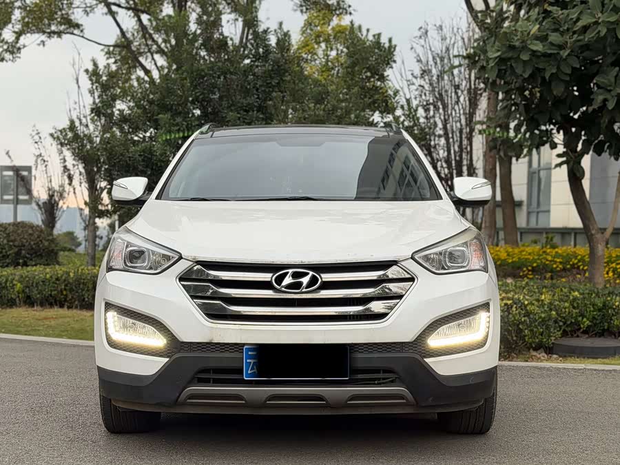 Hyundai 2016 car image #3