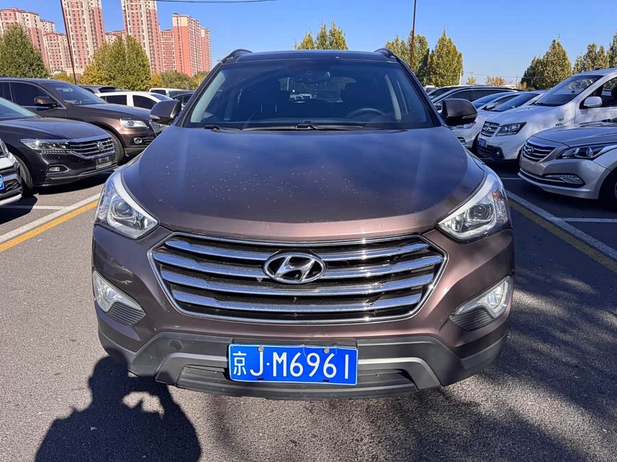 Hyundai Grand Santa Fe 2016 car image #3