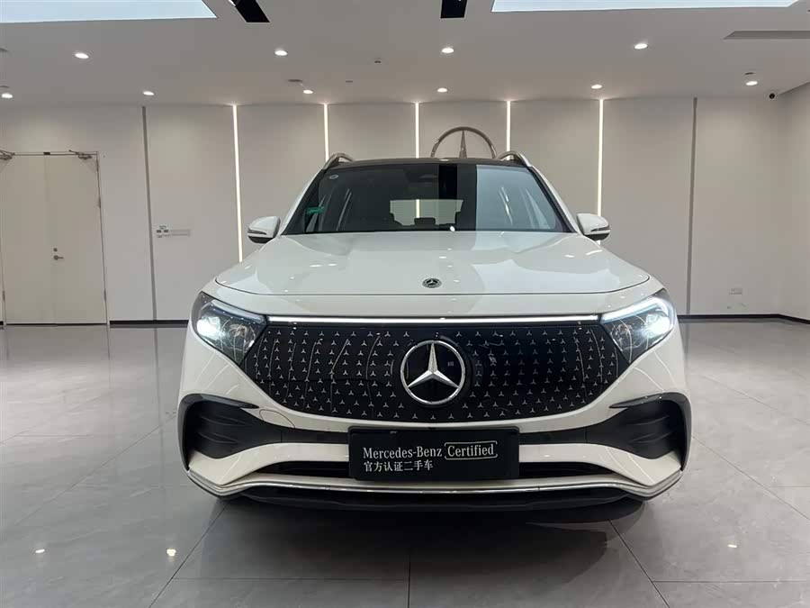 Mercedes-Benz EQB Class 2025 car image #3