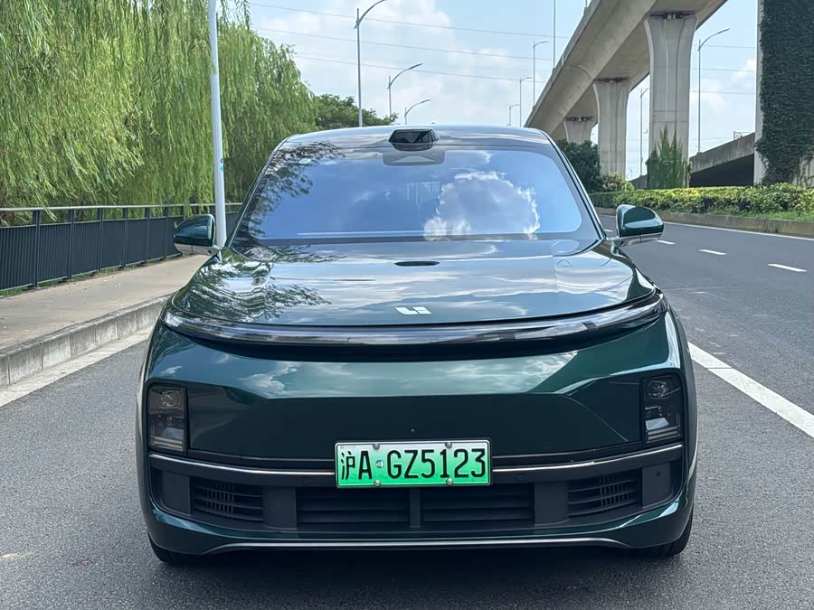 理想汽车 理想MEGA 2025 汽车图片 #3