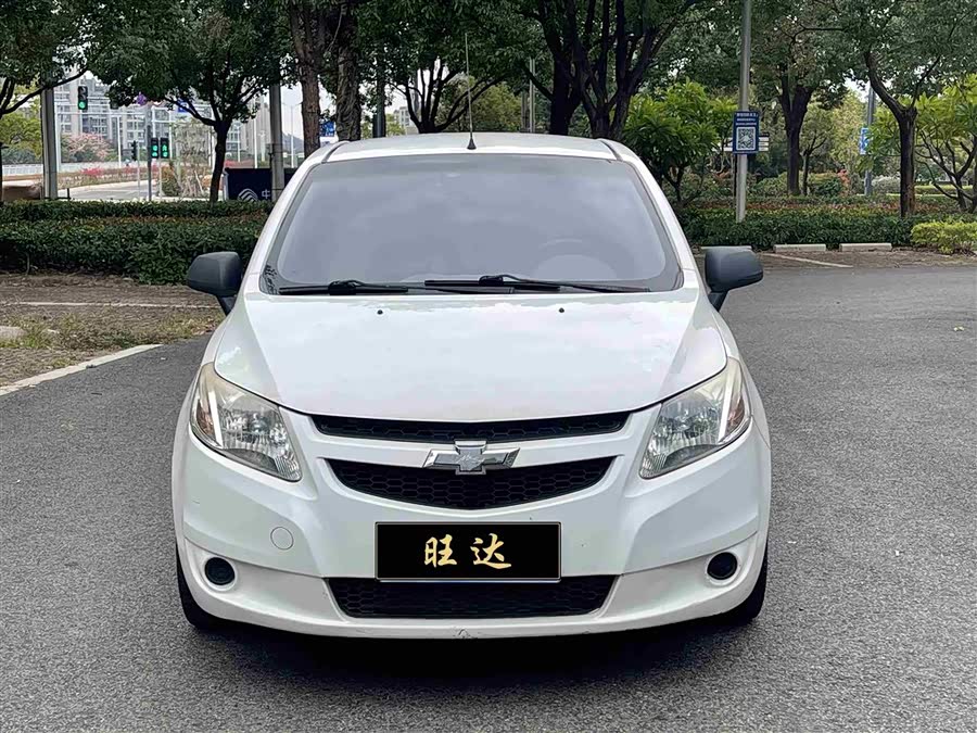 Chevrolet Sail 2014 immagine di auto #3