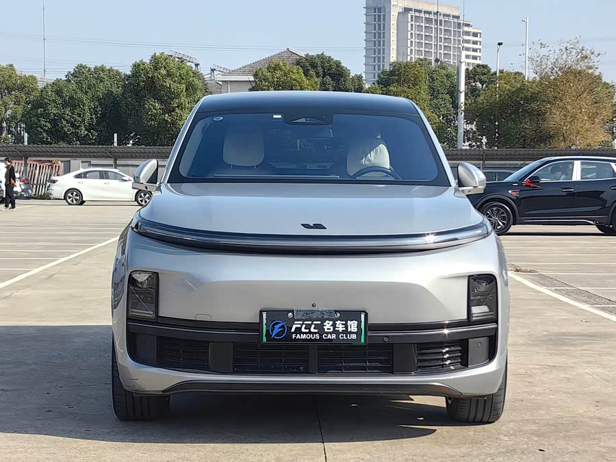 Li L8 2023 imagen de coche #3
