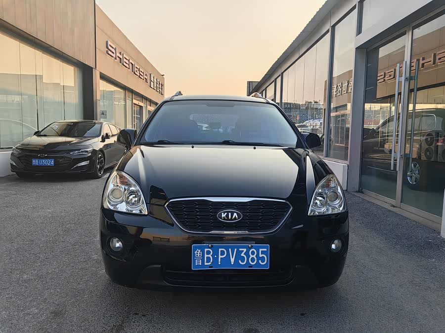 Kia Carens 2012 image de voiture #3