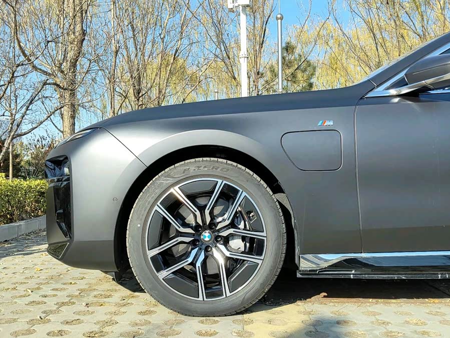 BMW i7 2025 #3 BMW i7 2025 image de voiture #3