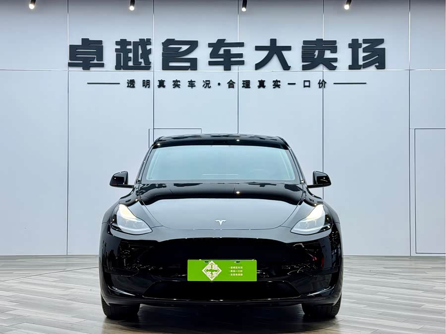 Tesla Model Y 2023 car image #3