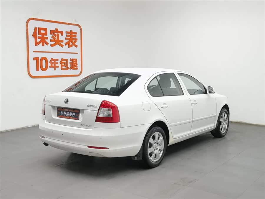 Skoda Octavia 2013 car image #3