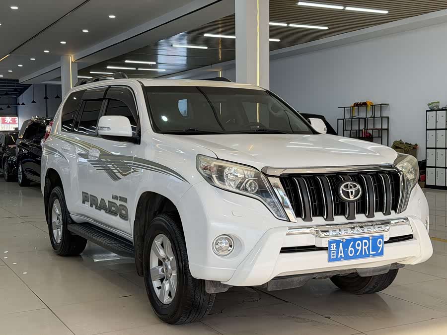 Toyota Land Cruiser Prado 2016 #3 Toyota Land Cruiser Prado 2016 car image #3