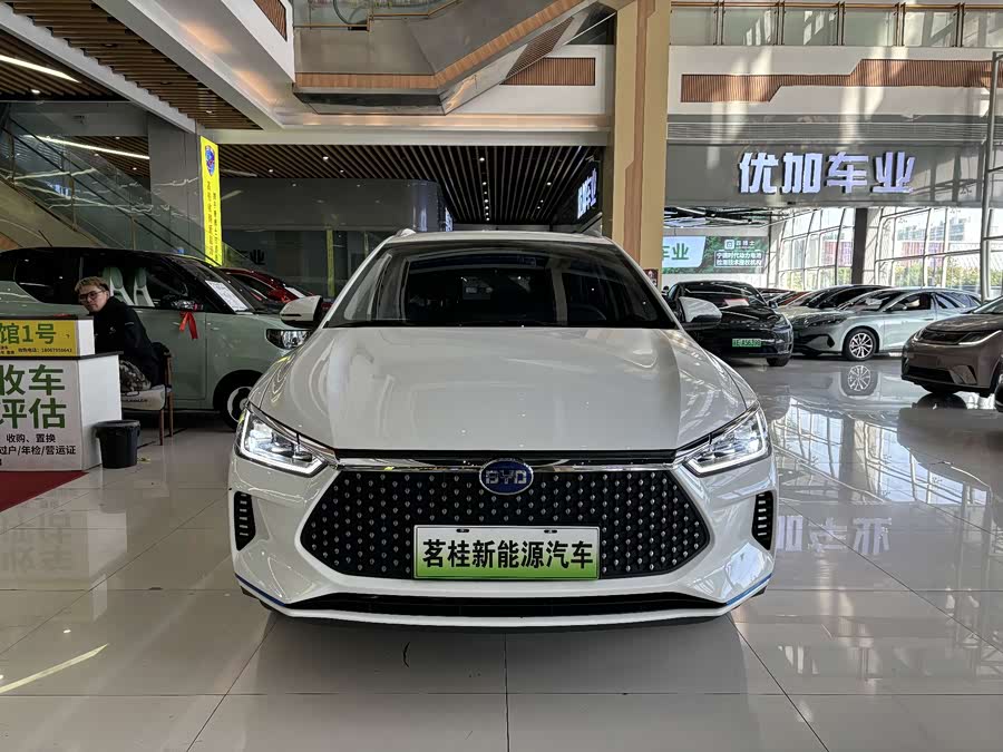 BYD e2 2020 #3 BYD e2 2020 imagen de coche #3