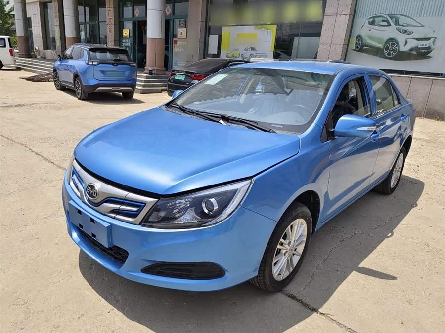 BYD e5 2022 car image #3