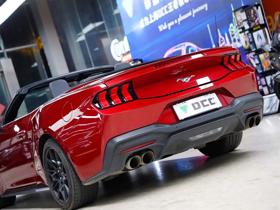 Ford Mustang صورة سيارة #3