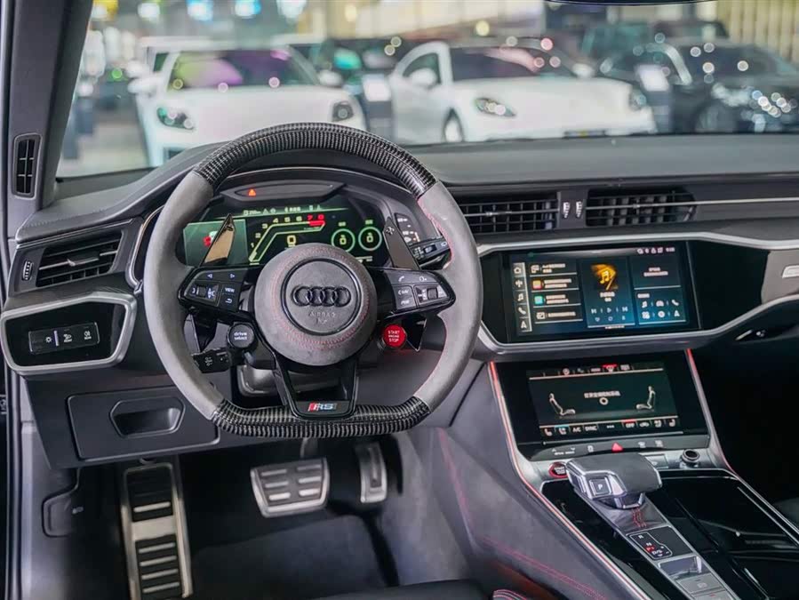 Audi RS 6 2024 immagine di auto #3